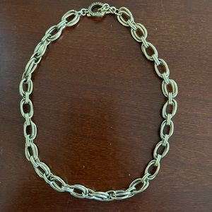 Gold Brooks Brothers short necklace